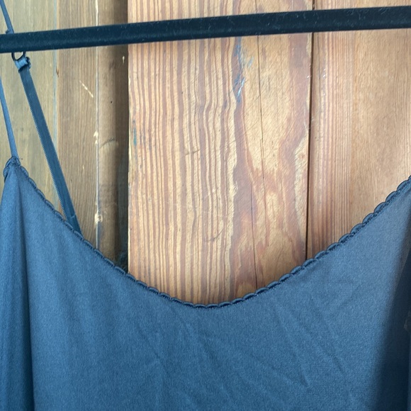 Vintage Vassarette Lingerie/Slip in black. Adjustable straps. Sz 36. - Picture 2 of 7